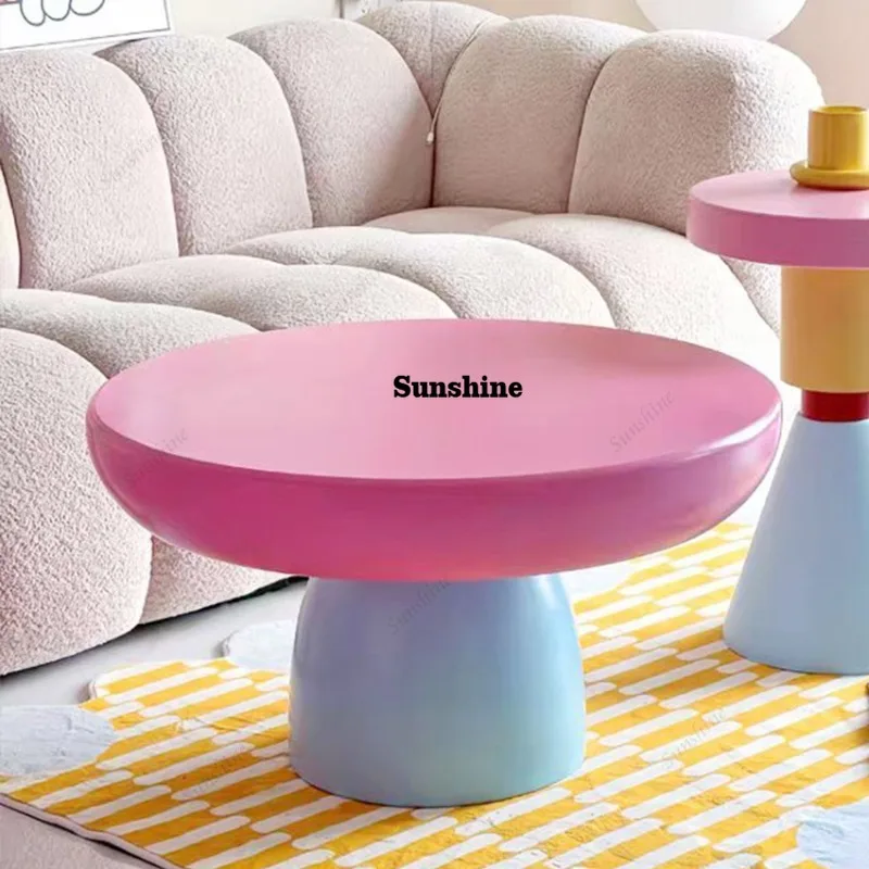 Unique Table Accessories - 스탠딩 라운드 커피 테이블 미니 스위트