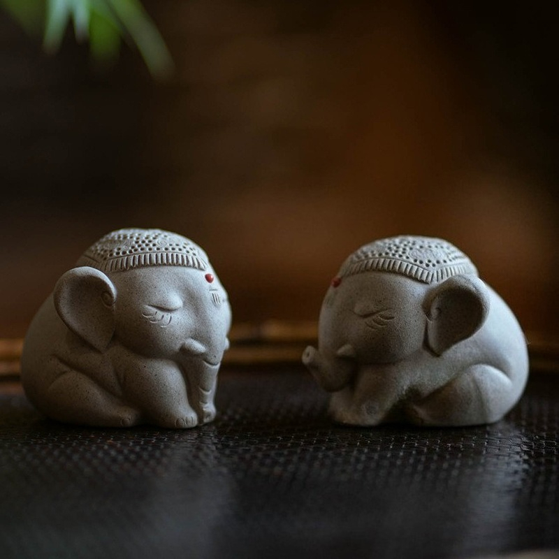 1 PC 보라색 점토 평화 코끼리 차 애완 동물 인형  - Unique Table Accessories 리뷰 및 가격